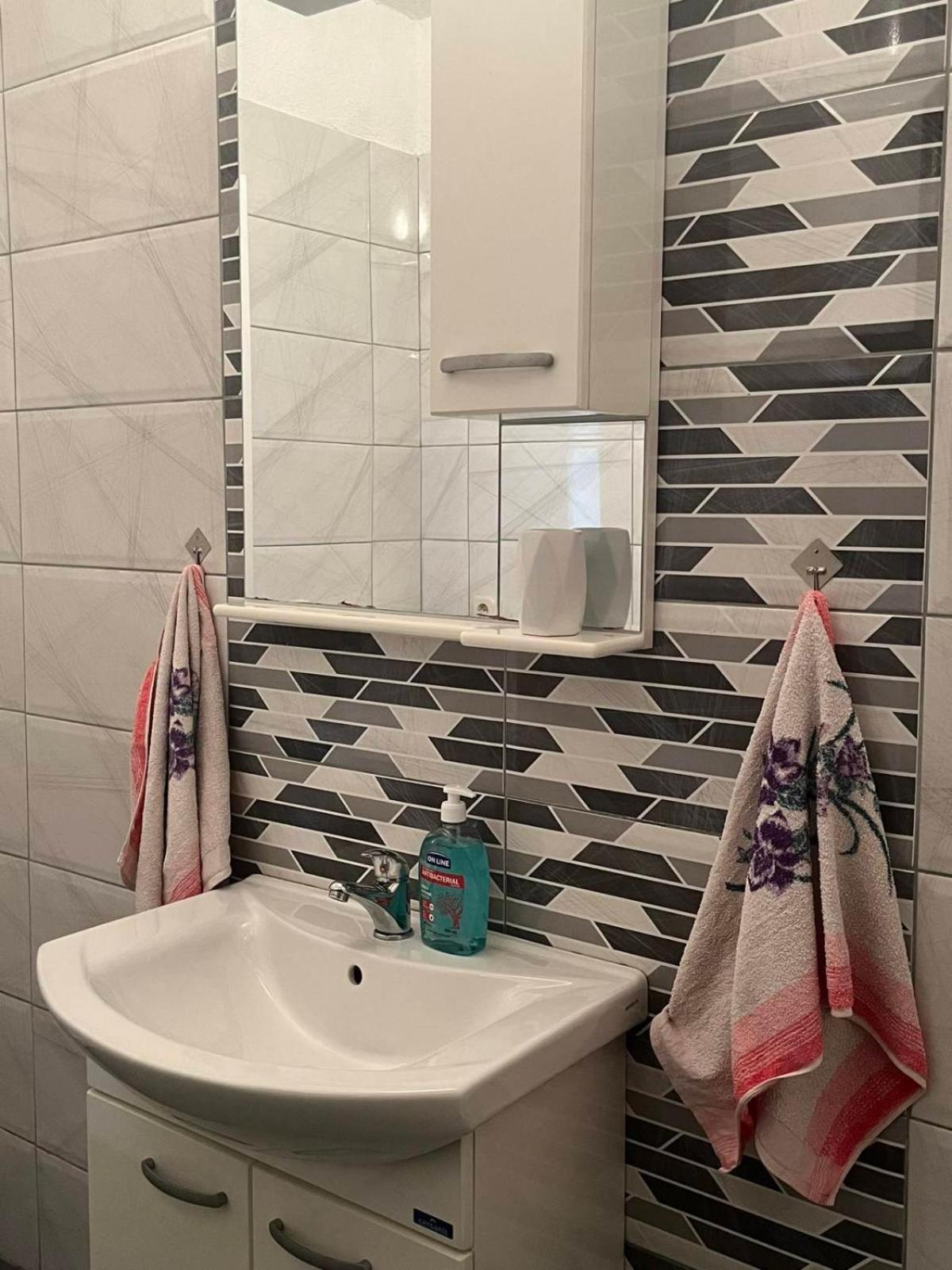 Apartment Marija Охрид Екстер'єр фото